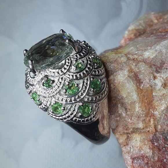 925 Genuine Prasiolite and Tsavorite Garnet ring. Price Is Firm.